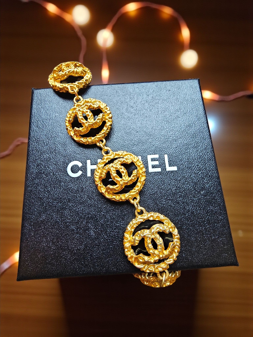 Chanel Gold-Tone Interlocking CC Medallion Bracelet NEW GWP